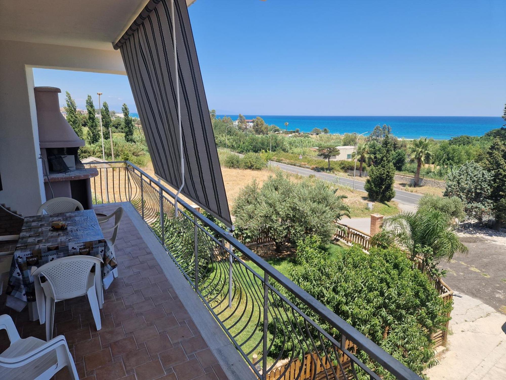 Nina'S House 4 A 300 Mt Dal Mare Apartment Santa Caterina Dello Ionio Marina Ngoại thất bức ảnh