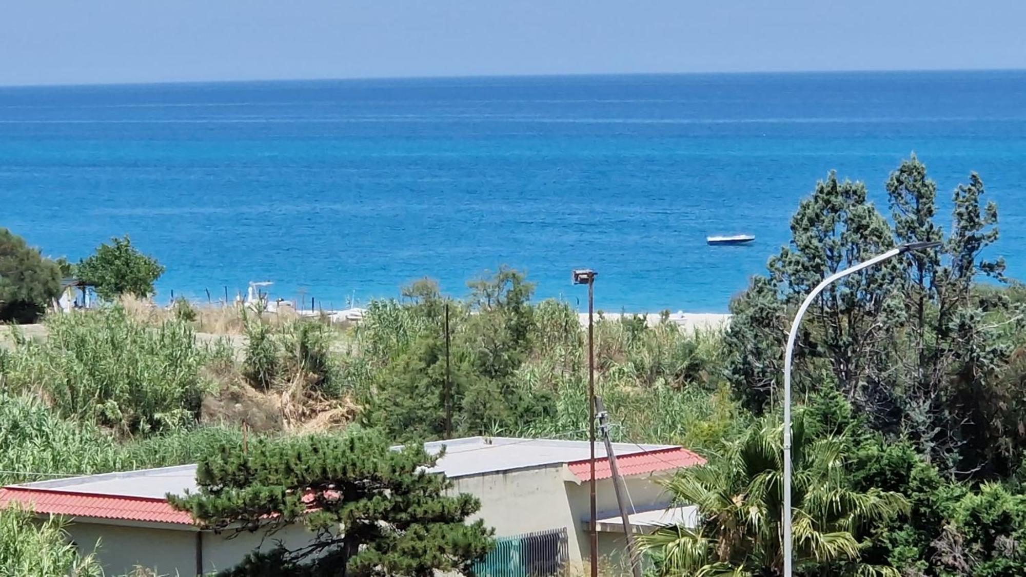 Nina'S House 4 A 300 Mt Dal Mare Apartment Santa Caterina Dello Ionio Marina Ngoại thất bức ảnh
